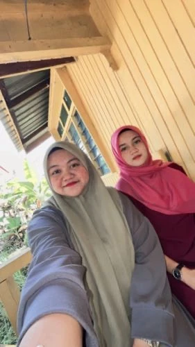 nur anisa binti zainudin